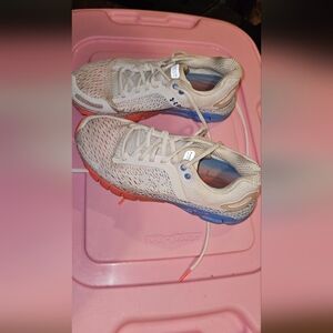 Under Armour Cream and Blue Athletic Shoes